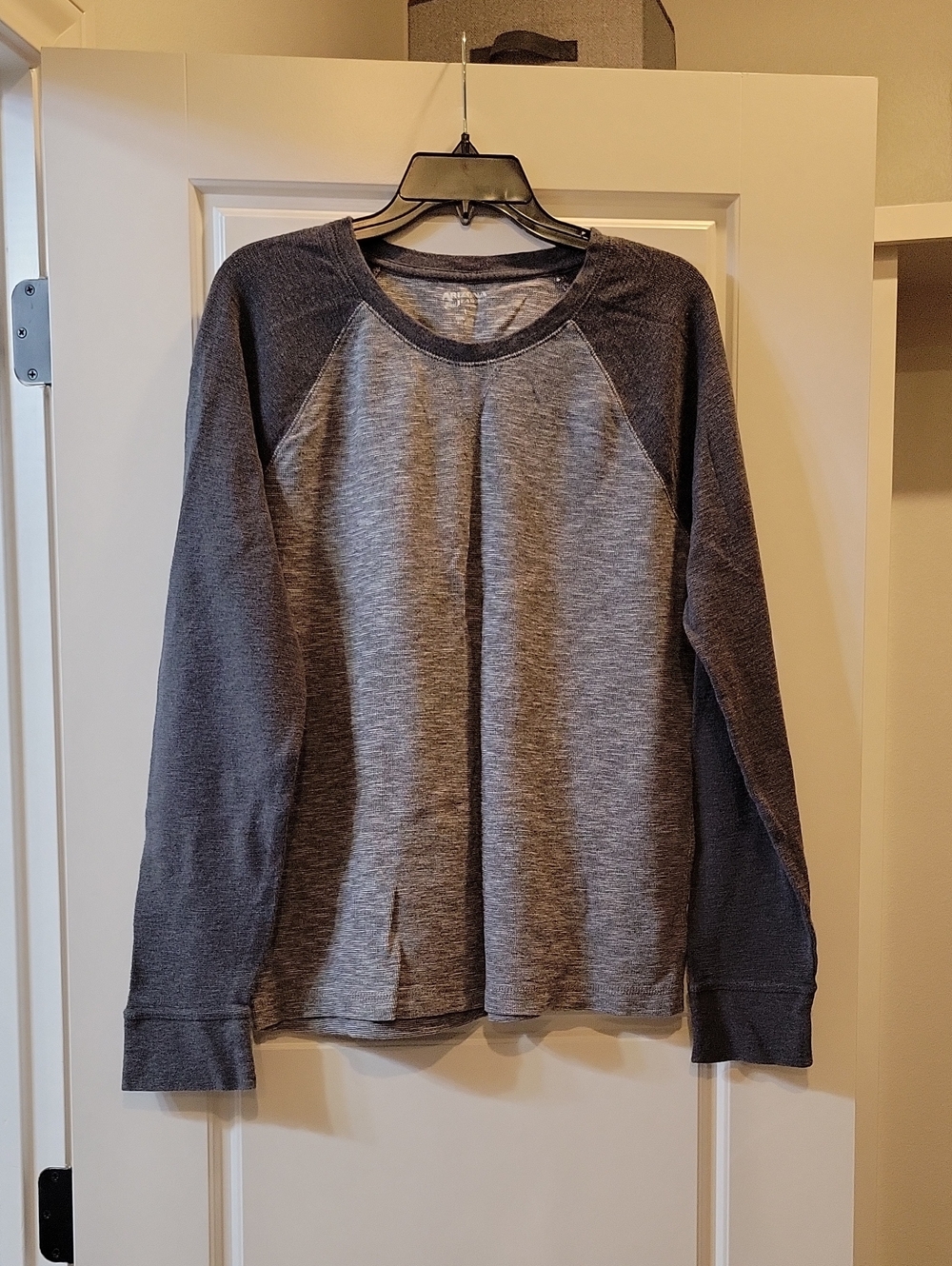 Arizona Jean Company Two-Tone Gray Crewneck Sweater